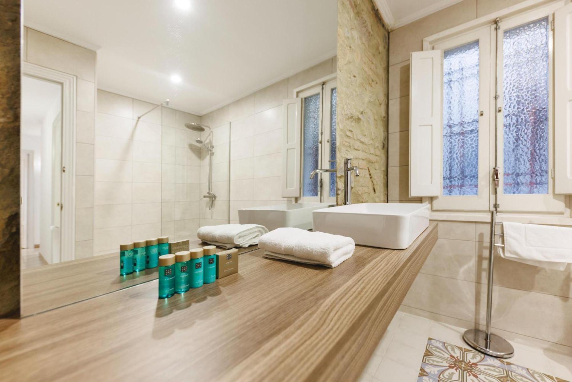 Bravissimo El Lleo, Bright 4-Bedroom Apartment Girona Esterno foto