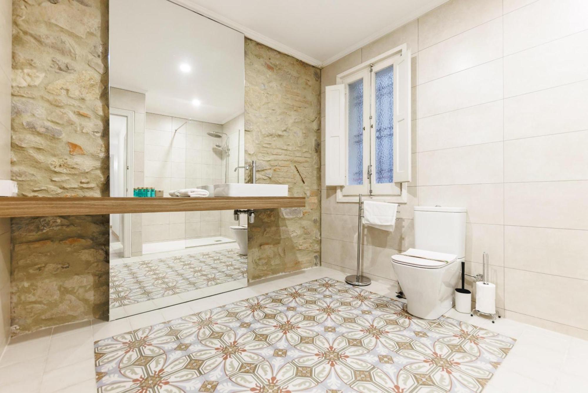Bravissimo El Lleo, Bright 4-Bedroom Apartment Girona Esterno foto